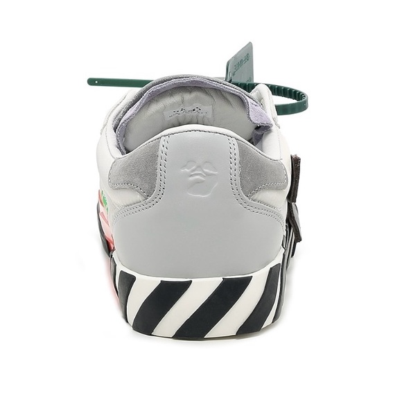 OFF-WHITE new low vulcanized sneaker- men’s - Picture 4 of 9